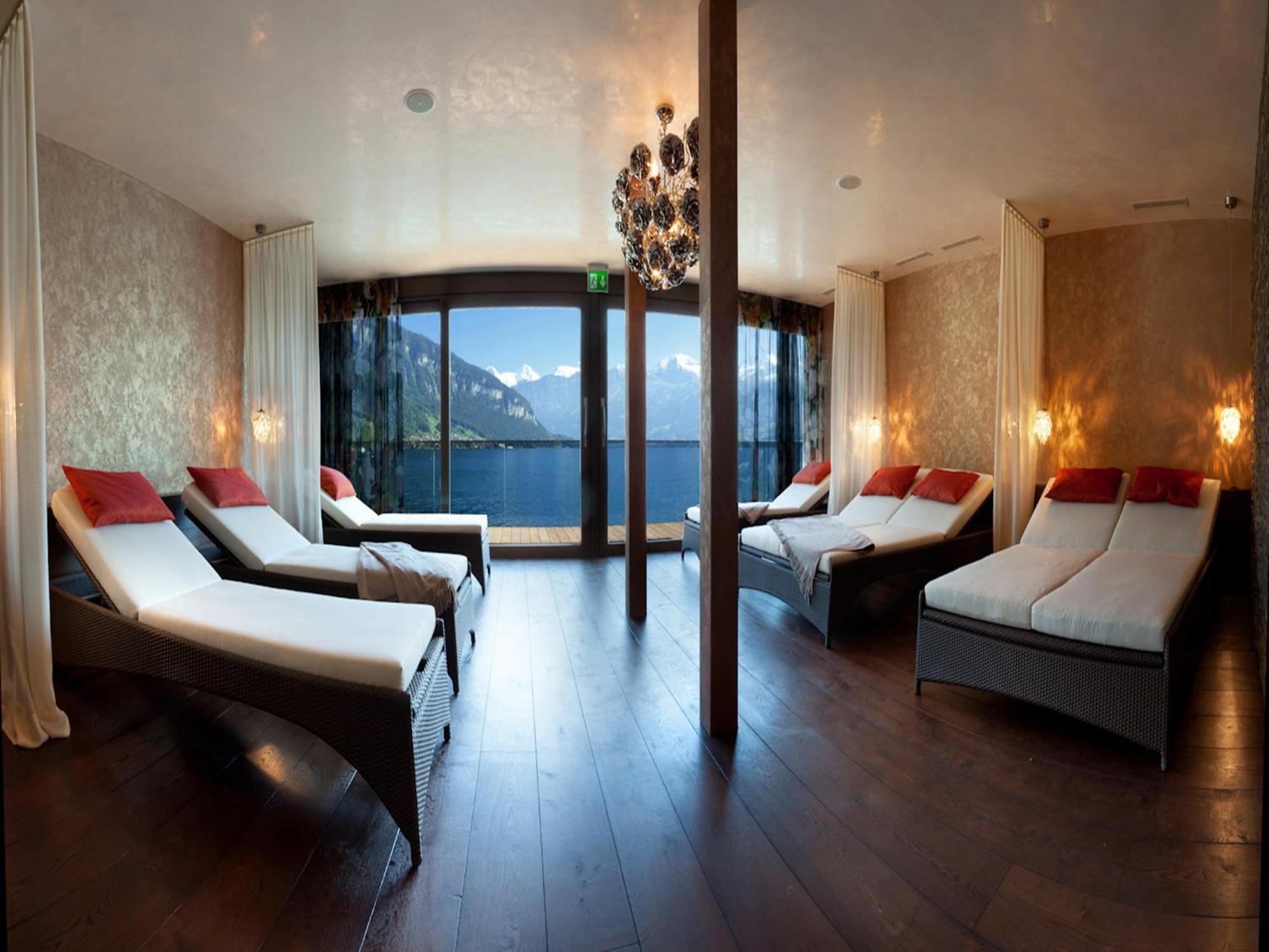 Parkhotel Gunten - Beach & Spa エクステリア 写真